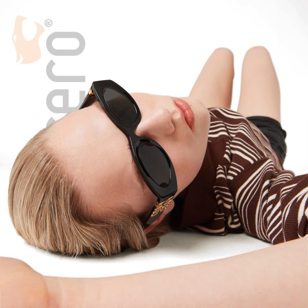 Óculos de Sol Miu Miu Oval Bold - Preto SMU 11W 1AB‑5S0